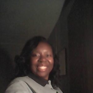 Meet your Posher, Leslie